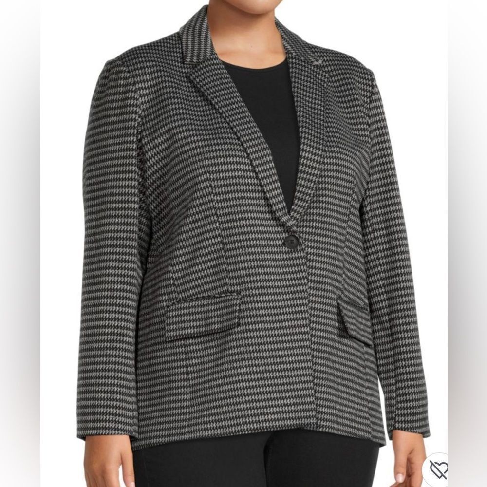 Truth By Republic Plus Houndstooth Single Breasted
Blazer Black/Grey 1X NWT
